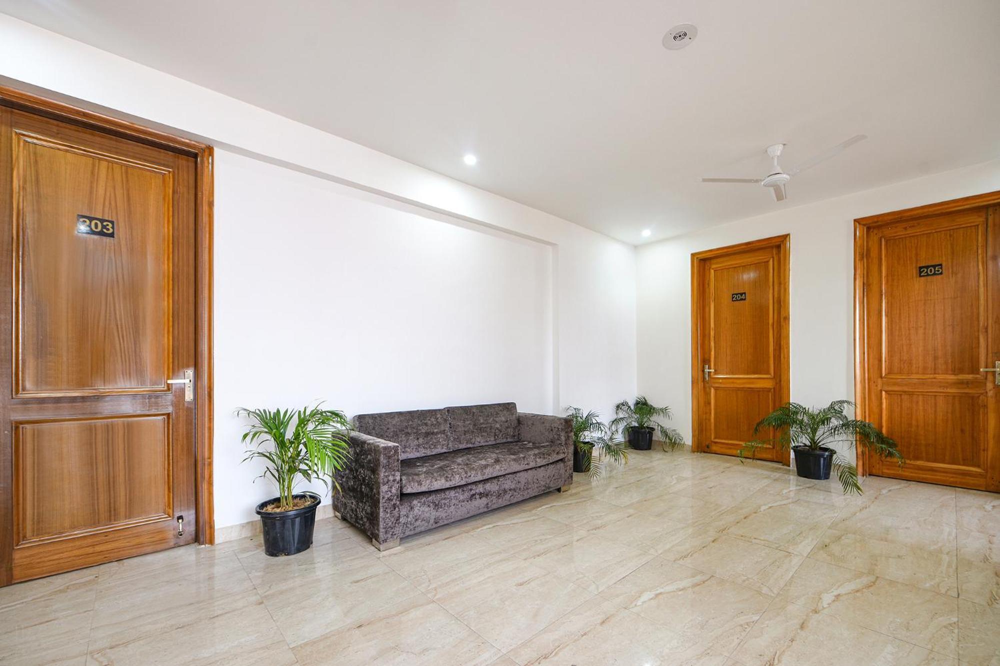 Fabhotel Ar Suites Gurgaon Exteriör bild